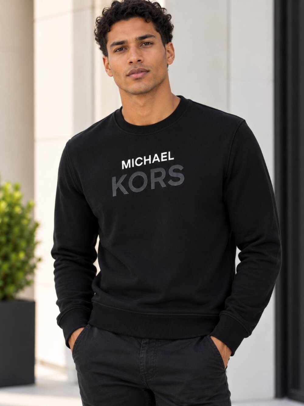 Michael Kors Men's Black Logo Crewneck Pullover Sweatshirt Size M
